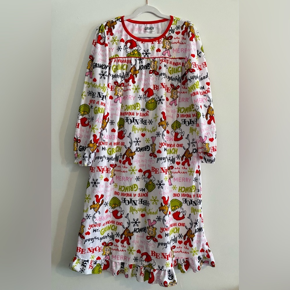 Girls Dr. Seuss Grinch Granny Nightgown